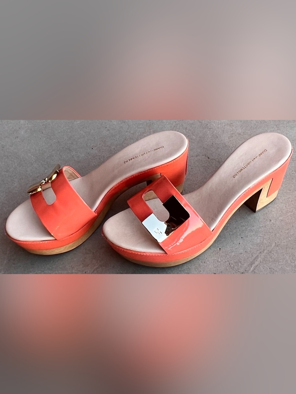 Diane Von Furstenberg Sudan Orange Patent Platform Mules Gold Accent US 8.5